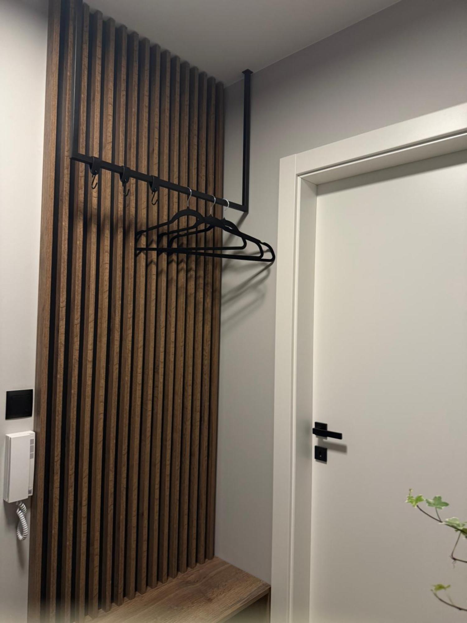 La Contrasta Apartment *